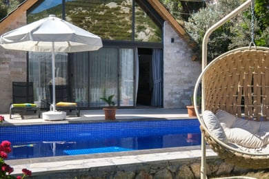 Villa Rubi, Muhafazakar Yüzme Havuzlu, Lüks Balayı Villası 1