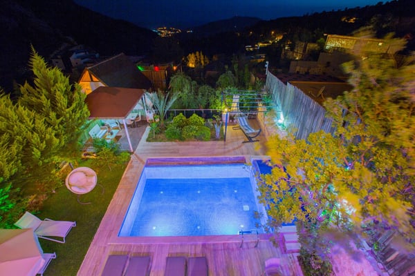 Villa Akari-1, Altı Kişilik, Deniz Manzaralı Muhafazakar Villa 3