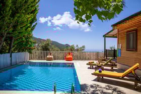 Villa Asil-2, Korunaklı Havuzlu, Deniz Manzaralı Lüks Villa 1