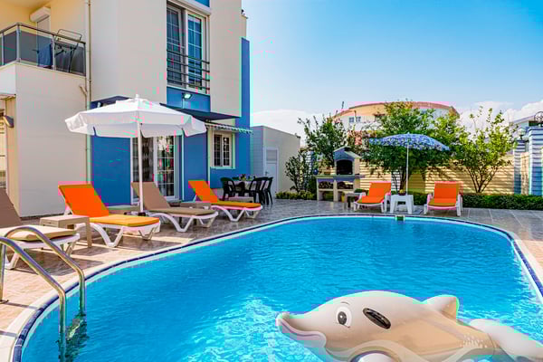 Villa Ebruli, Merkezi Konumda, Havaalanına Yakın Villa 1