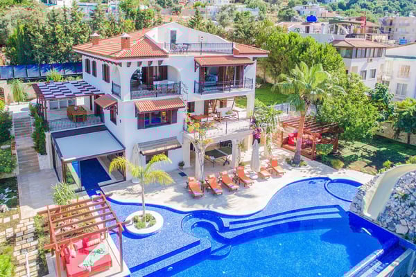 Villa Kubbealtı , Muhafazakar Havuzlu, Deniz Manzaralı, Lüks Villa 1