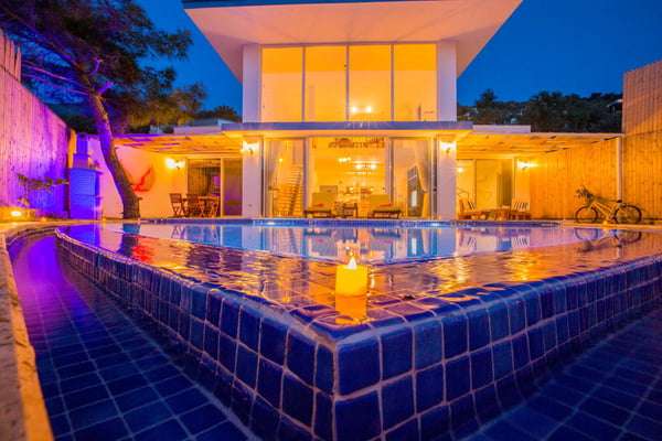 Villa Safir, Markete Yakın, Sinema Odalı Muhafazakar Villa 2