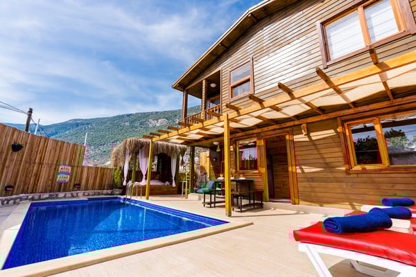 Villa Arjin, Doğa İçerisinde, Deniz Manzaralı, Jakuzili Lüks Villa 1