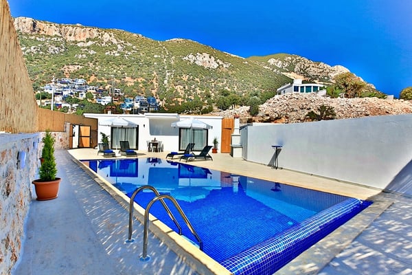 Villa Erna, Merkrezi Konumda, Jakuzili, Lüks Korunaklı Villa 1