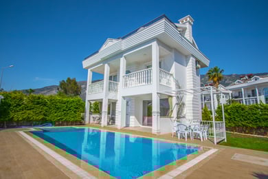 Villa Merida-2, Ölüdeniz'de, Geniş Havuzlu, Doğa İçerisinde 1