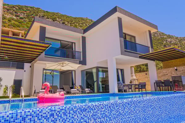 Villa Alagül, Doğa İçerisinde, Geniş Havuzlu, Jakuzili 1