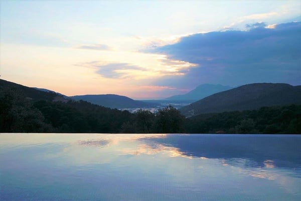 Villa Minta, Korunaklı Yüzme Havuzlu, Hamamlı, Jakuzili Villa 2