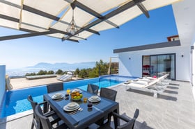 Villa Berya, Korunaklı Yüzme Havuzlu, Doğa İçerisinde Villa 1
