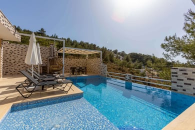 Villa Likya-5, Korunaklı Yüzme Havuzlu, Jakuzili Eşsiz Villa 2