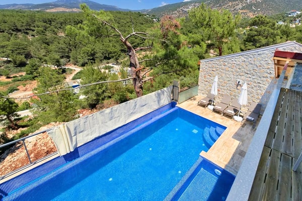 Villa Likya-4, Çocuk Havuzlu, Taş Mimarili, Jakuzili 3