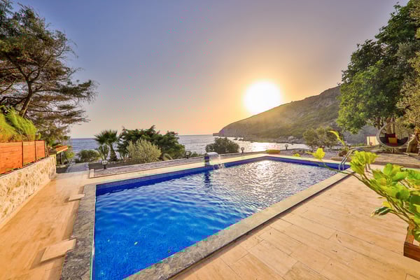 Villa Amadeus-1, Taş Mimarili, Denize Yakın Lüks Villa 3