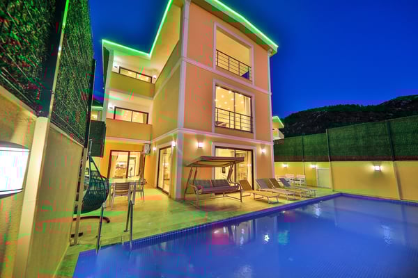 Villa Doğa-3, Jakuzi, Hamam, Sauna ve Çift Jakuzili Muhteşem Villa 2