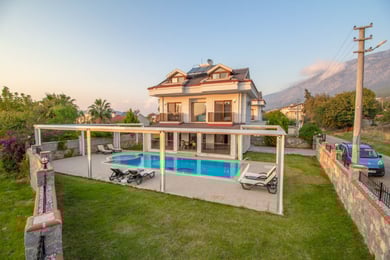 Villa Lavinya-1, Fethiye Bölgesinde, Merkezi konumda ve 4 Odalı 3