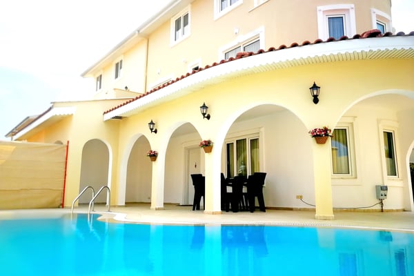 Villa Orko-17, Havaalanına Yakın, Doğa İçerisinde Villa 1