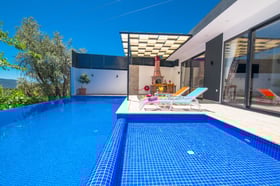 Villa Monza-1, Jakuzili Muhafazakar Balayı Villası 2