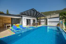 Villa Malta, Kalkan Bölgesinde, Muhteşem Manzara ve 2 Odalı 3
