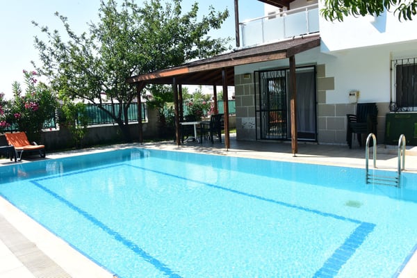 Villa Kırçıl-3, Belek Bölgesinde, Merkezi konumda ve 4 Odalı 1