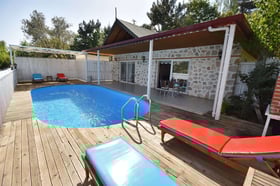 Villa Azure, Muhafazakar Villa, Jakuzi ve 2 Odalı 1