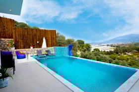 Villa Umay-2, Jakuzili, Doğa İçerisinde Villa 1