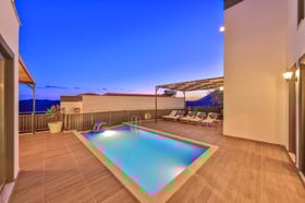 Villa Beta, Muhafazakar Villa, Özel Havuzlu ve 3 Odalı 3