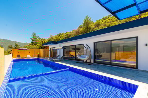 Villa River, Geniş Havuzlu, Doğa İçerisinde Beş kişilik Jakuzili Muhafazakar Villa 3
