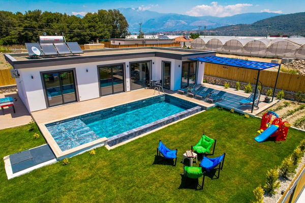 Villa Bedu, Geniş Havuzlu, Doğa İçerisinde Beş kişilik Jakuzili Muhafazakar 1