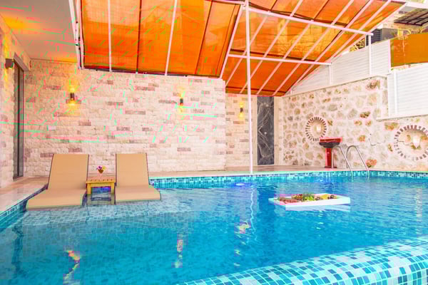 Villa Sofyan-4, Süit Odalı, Denize Yakın, Muhafazakar 3