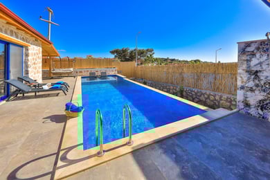 Villa Dolunay-2, 2 Odalı ve Odaları Jakuzili 2