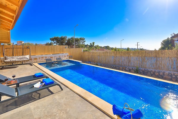 Villa Dolunay-2, 2 Odalı ve Odaları Jakuzili 3