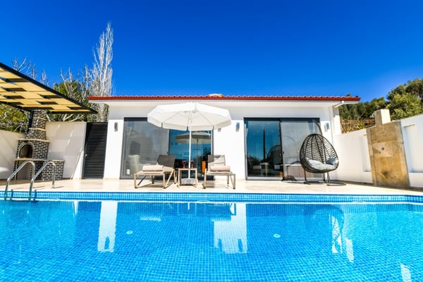 Villa Feniks-2, Jakuzili, Doğa İçerisinde, Tek Odalı Villa 1