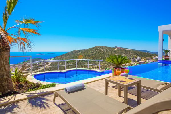 Villa Mavilim, Jakuzili, Süit Yatak Odalı, Denize Yakın Villa 1