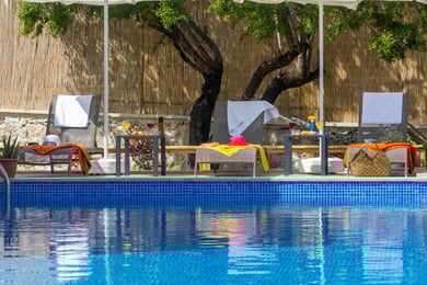 Villa Karam, Korunaklı, Geniş Havuzlu, 4 Yatak Odalı 3