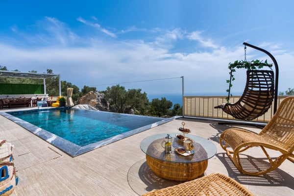 Villa Matmazel, Deniz Manzaralı, Jakuzili Muhafazakar 2