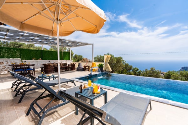 Villa Matmazel, Deniz Manzaralı, Jakuzili Muhafazakar 3