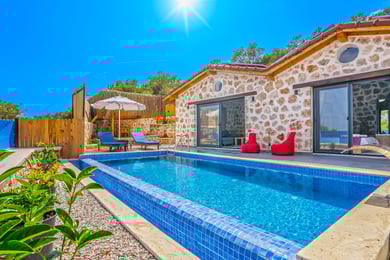 Villa Pigu-2, Taş Mimarili, Doğa İçerisinde Jakuzili Villa 1