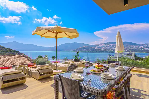 Villa Evfer, Kapalı Havuzlu, Deniz Manzaralı, Jakuzili Villa 3
