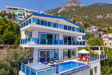 Villa Nazende, Deniz Manzaralı, Korunaklı, 10 Kişilik Lüks Villa 1