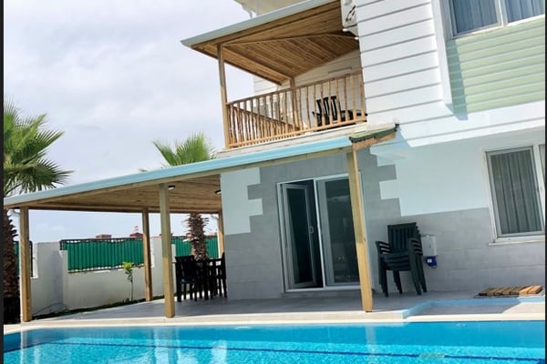 Villa Kırçıl-6, Belek Bölgesinde, Merkezi konumda ve 5 Odalı 1