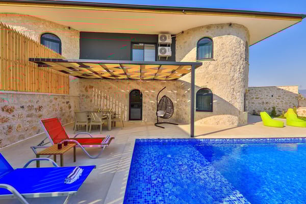 Villa Sandal-2, Çift Jakuzili, Isıtmalı Havuzlu, Hamam ve Saunalı Lüks Villa 2
