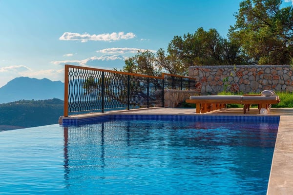 Villa Berlin-3, Geniş Havuzlu, Jakuzili, Doğa İçerisinde 1