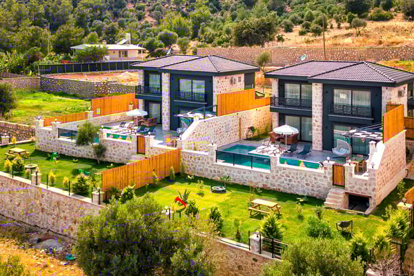 Villa Sandal-3, Çift Jakuzili, 2 Odalı ve Korunaklı 1
