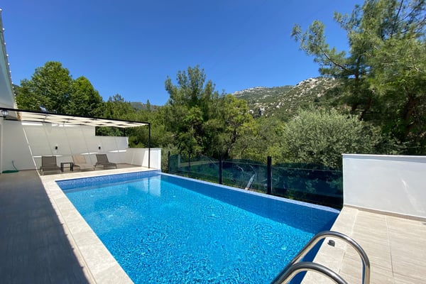 Villa Azure-2, Muhafazakar, Jakuzili ve 2 Odalı 3
