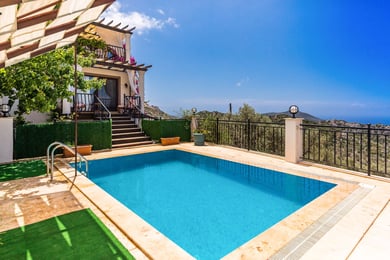 Villa Zeytin, Muhteşem Manzaralı, Korunaklı Havuzlu Villa 2