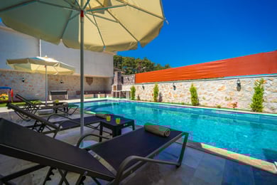 Villa Likya-6, Taş Mimarili, Jakuzili Villa 1