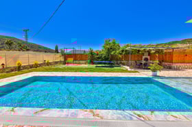 Villa Foton, Sarıbelen'de, Doğa İçerisinde Süit Odalı Villa 3