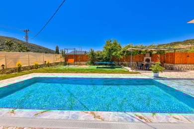 Villa Foton, Sarıbelen'de, Doğa İçerisinde Süit Odalı Villa 3