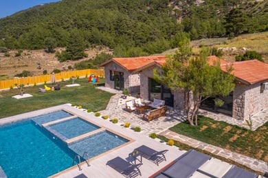 Villa Cazibe, Doğa İçerisinde, Jakuzili, Muhteşem Villa 1