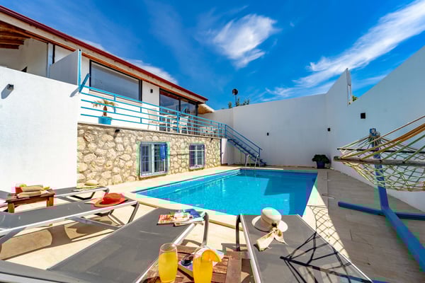 Villa Değer, Patara`da, Çift Jakuzili, Kapalı Isıtmalı Havuzlu Muhafazakar Villa 3