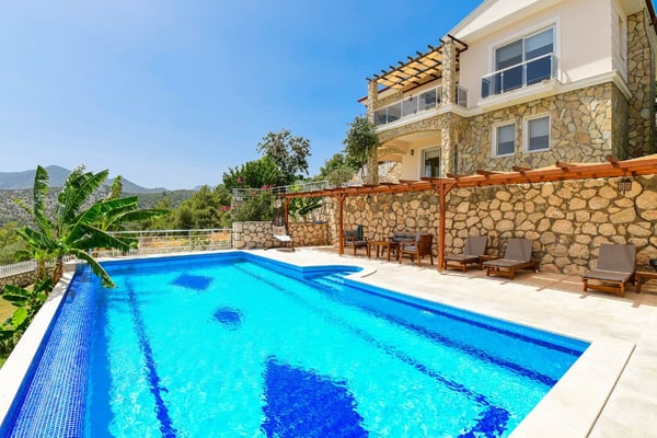 Villa Hades, Geniş Yüzme Havuzlu, Manzaralı, Doğa İçinde Villa 1