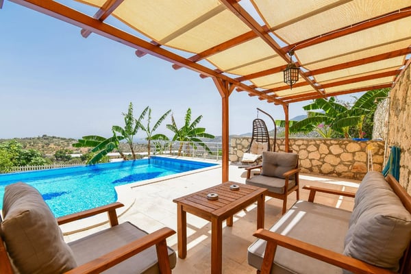 Villa Hades, Geniş Yüzme Havuzlu, Manzaralı, Doğa İçinde Villa 3